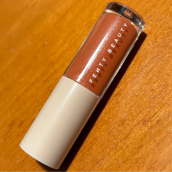 Fenty Beauty Gloss Bomb Lip Luminizer - Picture 3 of 16